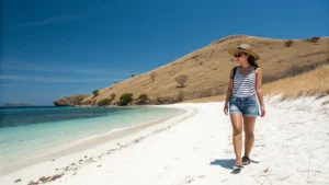 Looking for a Photographer on Sabolo Island Labuan Bajo? Here Are the Tips, Prices & Recommendations!