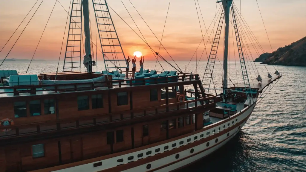Yoga Retreat Labuan Bajo | Labuan Bajo Productions