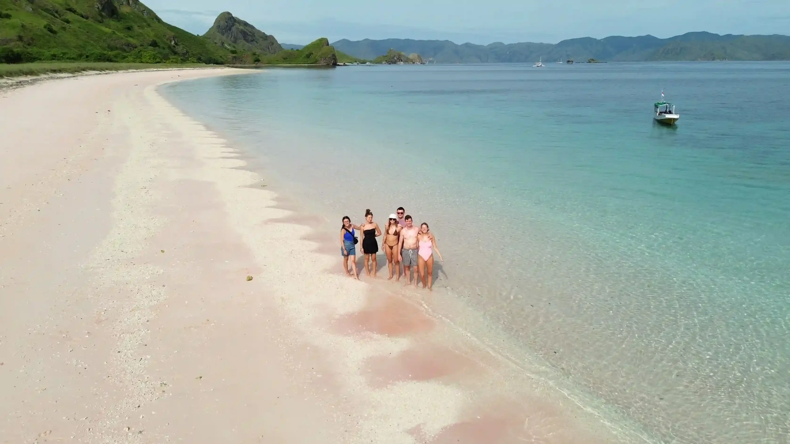 Fotografer Drone di Labuan Bajo | Labuan Bajo Productions