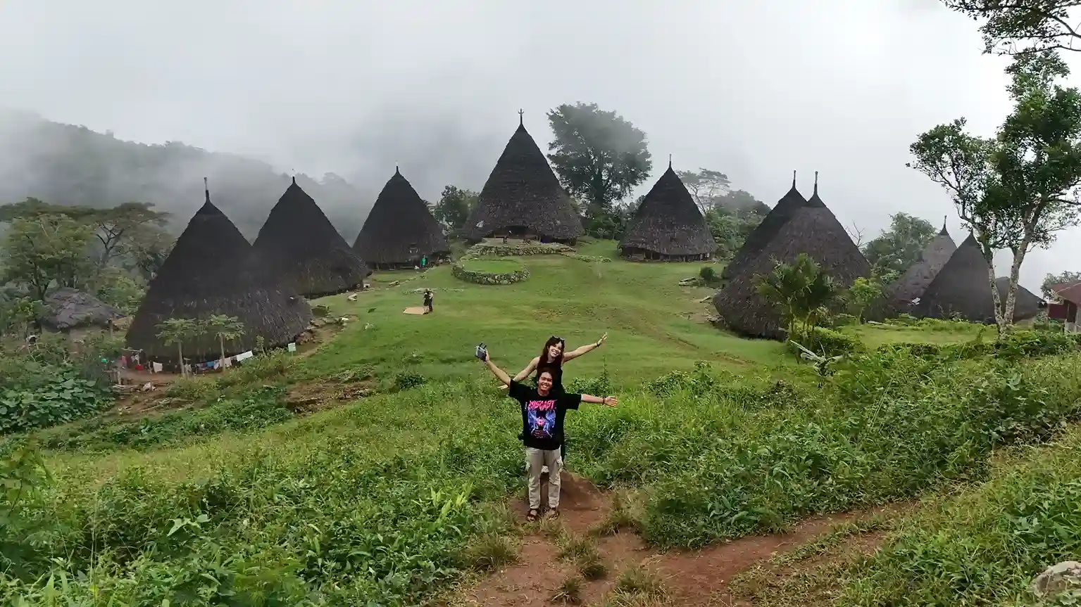 Desa Wae Rebo Flores | Paket Dokumentasi Trip Labuan Bajo | Labuan Bajo Productions