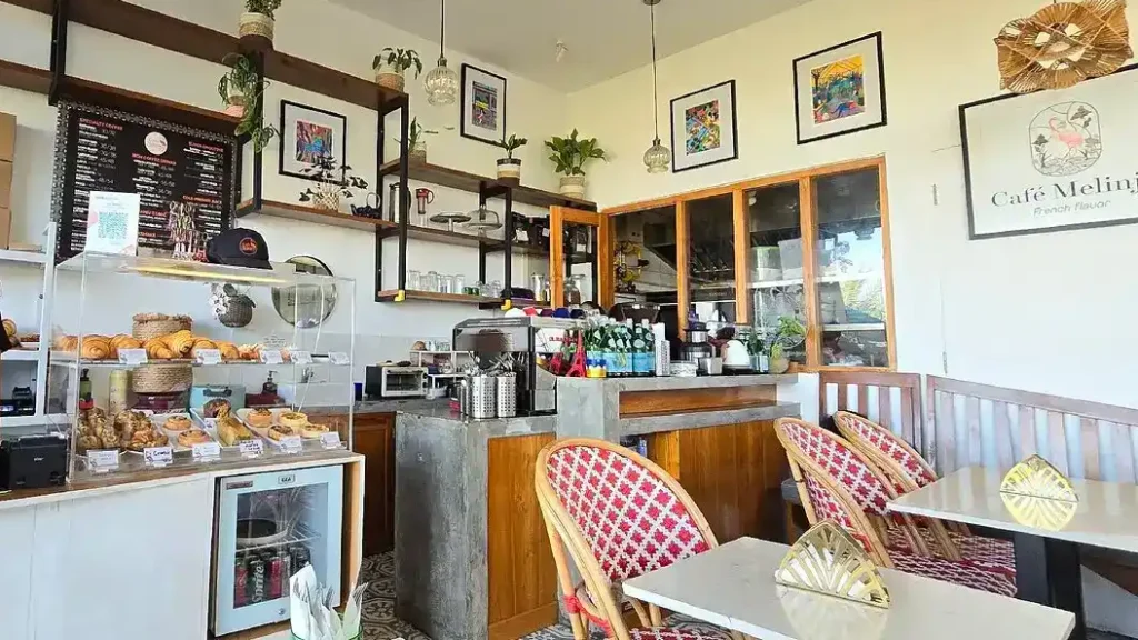 Cafe Melinjo Labuan Bajo (Source: Tripadvisor.co.id)