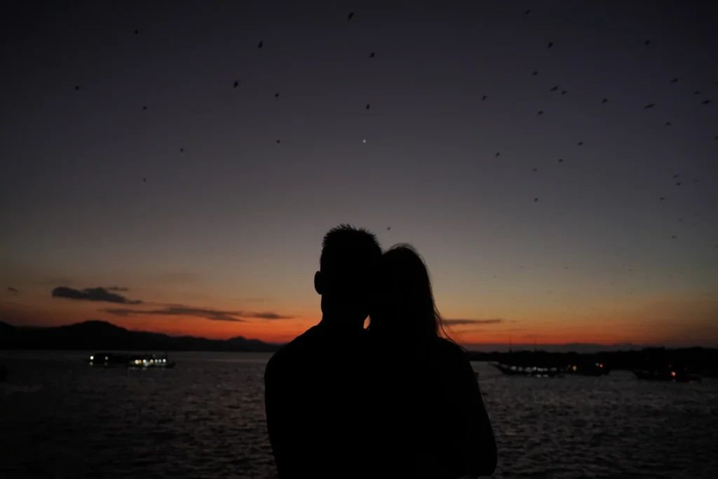Sunset Moment di Kalong Island Labuan Bajo | Paket Dokumentasi Trip Labuan Bajo | Labuan Bajo Productions