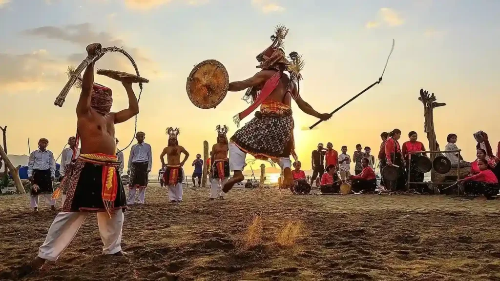 Tarian Caci | Wisata Budaya Labuan Bajo | (Source Wikimedia Commons)