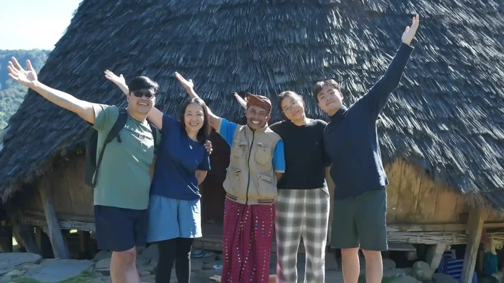 Desa Wae Rebo | Paket Dokumentasi Trip Labuan Bajo | Labuan Bajo Productions
