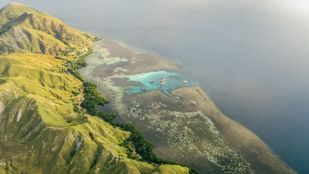 Pulau Siaba Labuan Bajo | Paket Dokumentasi Trip Labuan Bajo | Labuan Bajo Productions